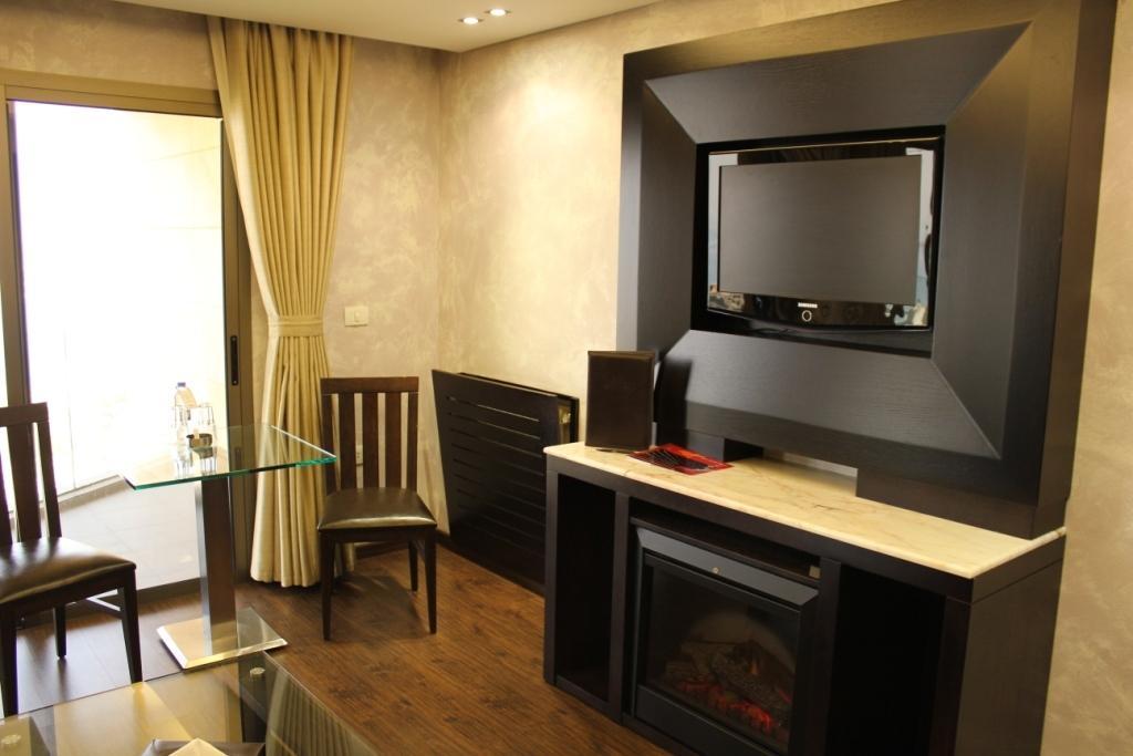 Sunrise Hotel Jounieh Buitenkant foto