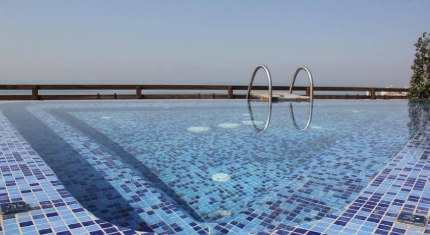 Sunrise Hotel Jounieh Buitenkant foto