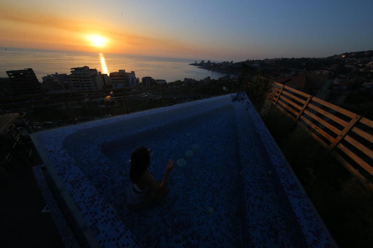 Sunrise Hotel Jounieh Buitenkant foto