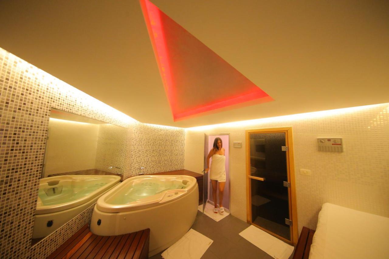 Sunrise Hotel Jounieh Buitenkant foto
